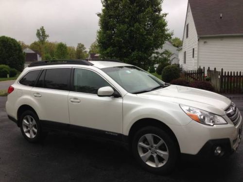 2013 subaru outback 2.5i premium wagon 4-door 2.5l - 14,300 miles - white