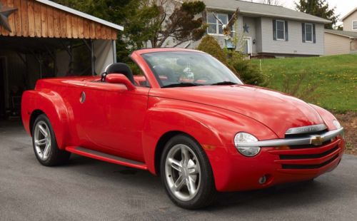 2004 red chevrolet ssr