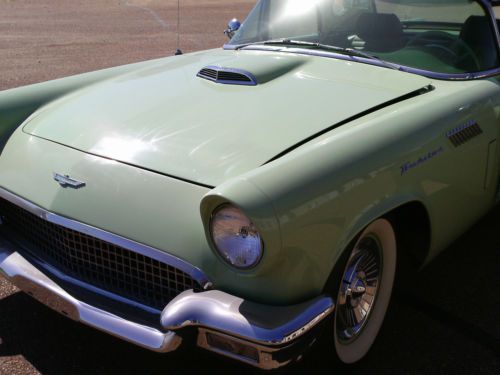 1957 ford thunderbird base convertible 2-door 5.1l