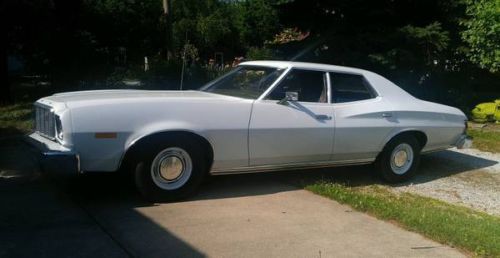 1976 ford torino 4dr. 28,979 original miles awesome car!