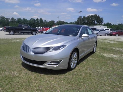 Loaded nav sunroof push button start remote start leather heated