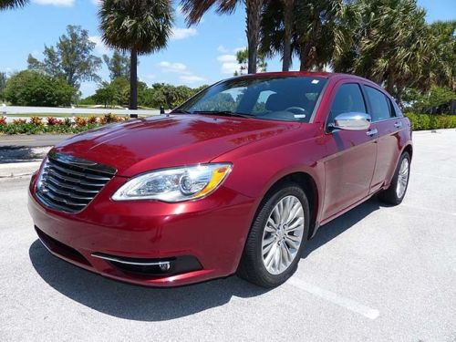 Outstanding 2012 limited sedan, moonroof, multimedia, navi and more - 6332 miles