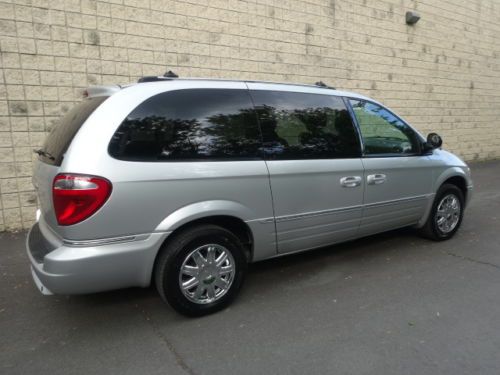 NO RESERVE ALL POWER TV/DVD NAV LEATHER POWER SLIDING DOORS NEW TIRES INSPECTION, image 10