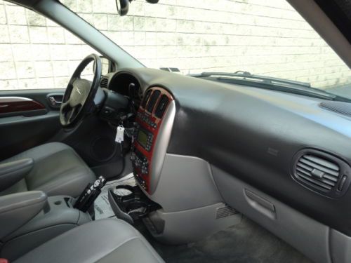 NO RESERVE ALL POWER TV/DVD NAV LEATHER POWER SLIDING DOORS NEW TIRES INSPECTION, image 23