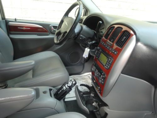 NO RESERVE ALL POWER TV/DVD NAV LEATHER POWER SLIDING DOORS NEW TIRES INSPECTION, image 24