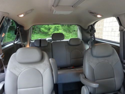 NO RESERVE ALL POWER TV/DVD NAV LEATHER POWER SLIDING DOORS NEW TIRES INSPECTION, image 35