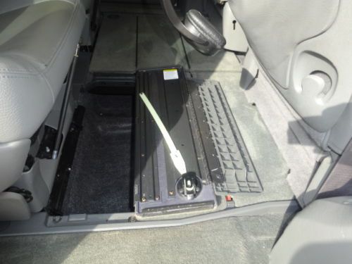 NO RESERVE ALL POWER TV/DVD NAV LEATHER POWER SLIDING DOORS NEW TIRES INSPECTION, image 50