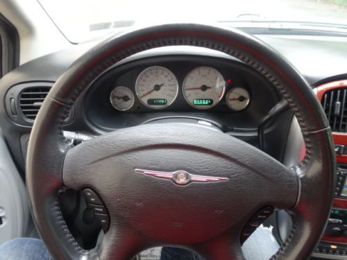 NO RESERVE ALL POWER TV/DVD NAV LEATHER POWER SLIDING DOORS NEW TIRES INSPECTION, image 67