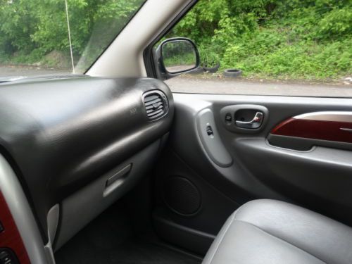 NO RESERVE ALL POWER TV/DVD NAV LEATHER POWER SLIDING DOORS NEW TIRES INSPECTION, image 69