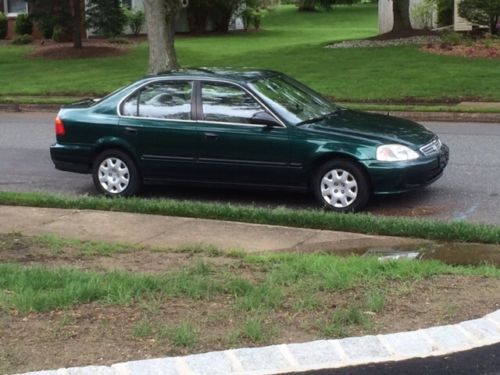 1999 honda civic lx 4dr runs and shifts great! low reserve!!!!