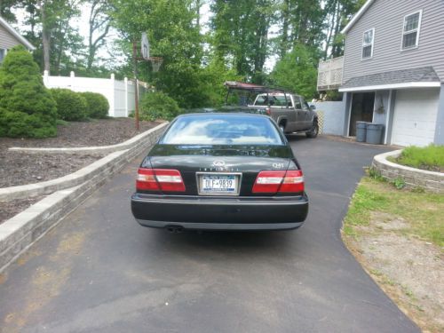 1998 infinity q45 green, good condition, loaded with all options
