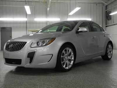 2.0l turbo w/ 6spd manual transmission, sunroof and navigation, brembo brakes,