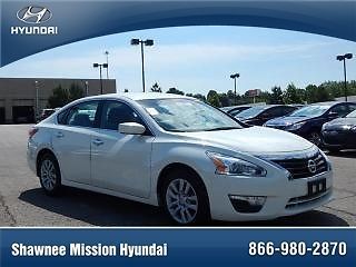 2013 nissan altima 4 door sedan i4 2.5 s security system/ traction control