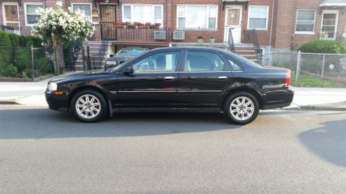 2005 volvo s80 2.5t awd timing belt done new suspension new tires no reserve!!!