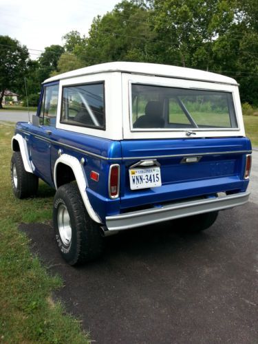 1974 ford bronco blue w/ white top