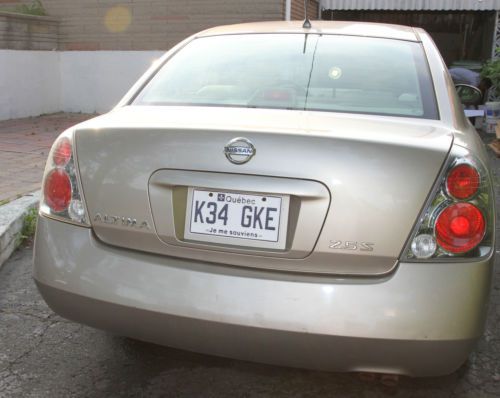 2005 Nissan Altima S Sedan 4-Door 2.5L, image 5