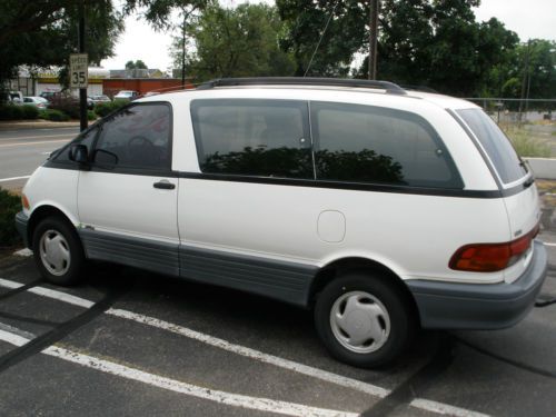 Toyota previa awd