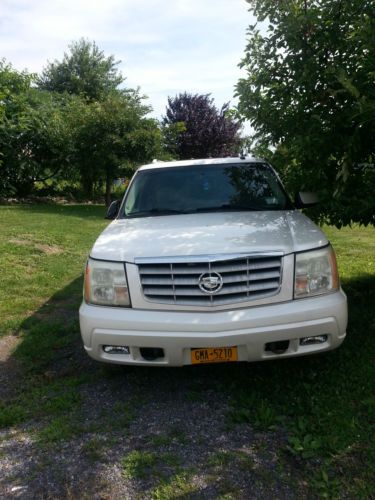 2002 cadillac escalade base sport utility 4-door 5.3l