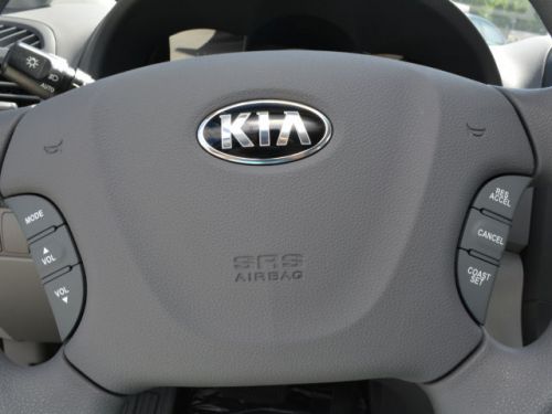 2014 kia sedona lx