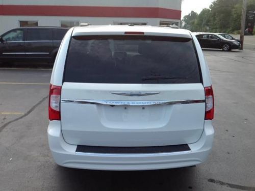 2012 Chrysler Town & Country Touring, US $20,030.00, image 18