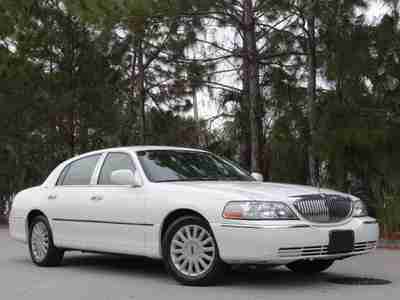 2004 LINCOLN TOWN CAR SIGNATURE NO RESERVE LOW 66K MILES PERFECT COLOR  FLORIDA, image 2