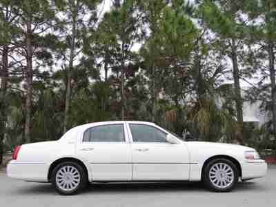2004 LINCOLN TOWN CAR SIGNATURE NO RESERVE LOW 66K MILES PERFECT COLOR  FLORIDA, image 6
