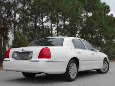 2004 LINCOLN TOWN CAR SIGNATURE NO RESERVE LOW 66K MILES PERFECT COLOR  FLORIDA, image 20