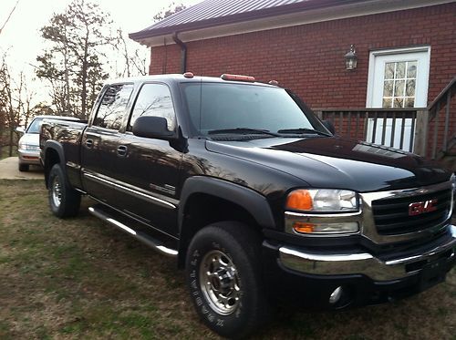 2006 gmc sierra 2500 hd slt 4-door diesel black excellent condition