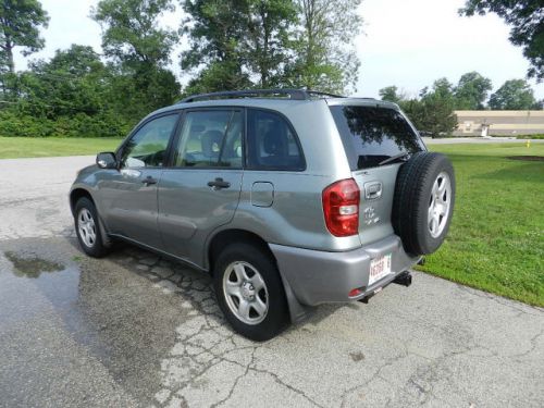 2004 toyota rav4