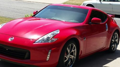 2013 370z sport like new, 6600 miles