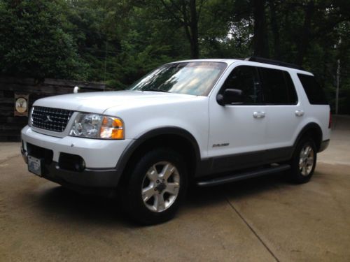 Ford explorer 2005 xlt v8 4wd