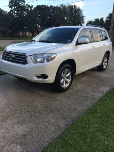 2010 toyota highlander $22,000/54k miles/1 owner