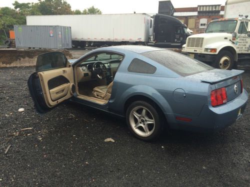 2007 ford mustang base coupe 2-door 4.0l