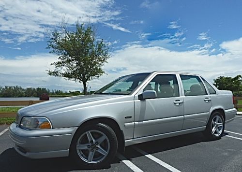 98 volvo s70! 68k miles! warranty! wood trim! premium alloy wheels, great tires