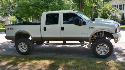 2005 ford f-350 lariat 6.0 powerstroke diesel lifted