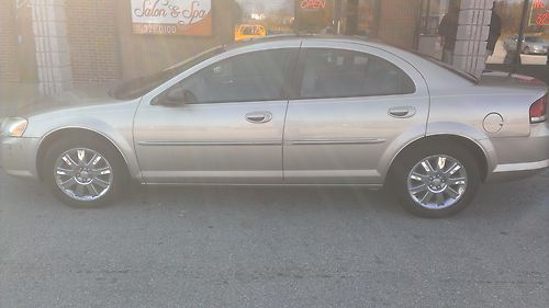 2004 chrysler sebring touring sedan 4-door 2.7l