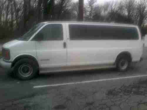 99 GMC Savanna 11 passenger only 69K miles, US $6,000.00, image 2