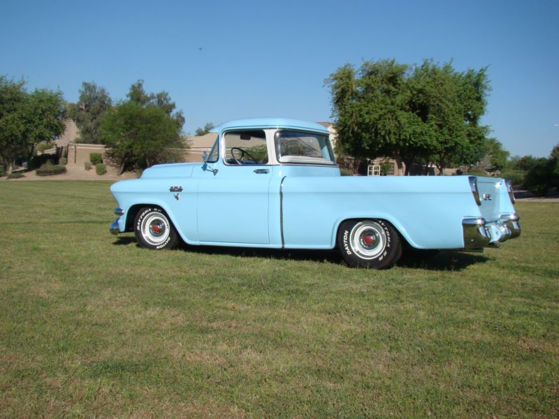 1957 gmc suburban