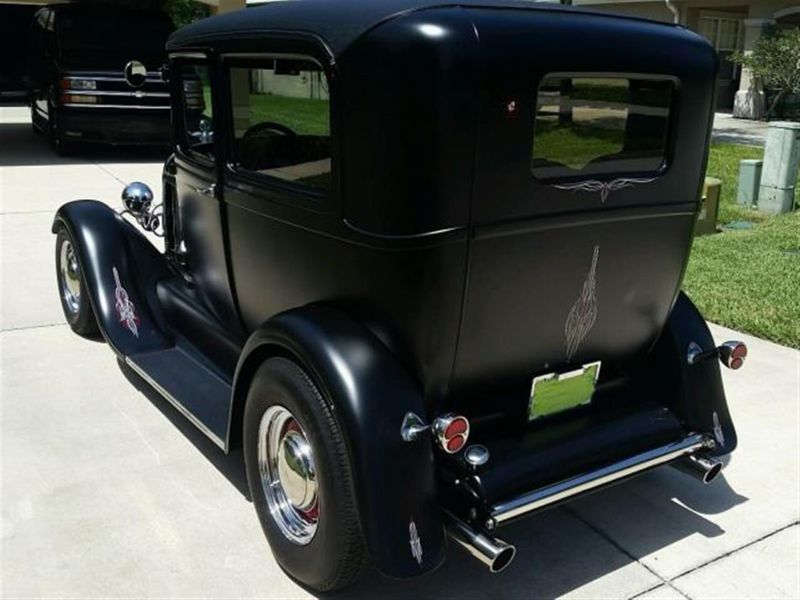 Ford: model a two door sedan