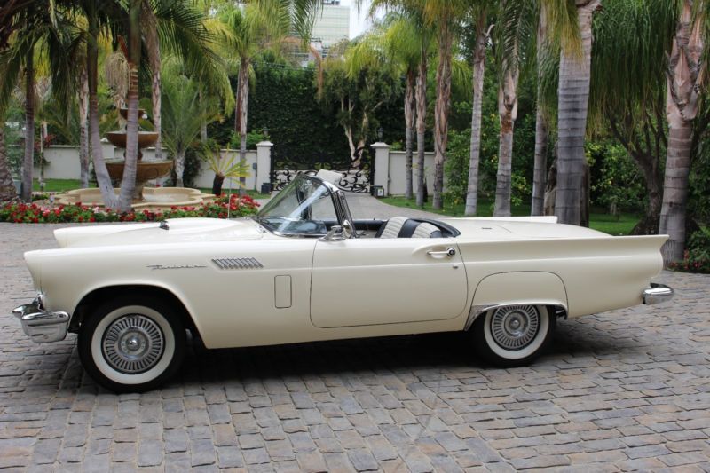 1957 ford thunderbird