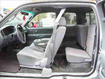 SR5-4WD-4dr ACCESS CAB-TONNEAU COVER-BEDLINER, image 6