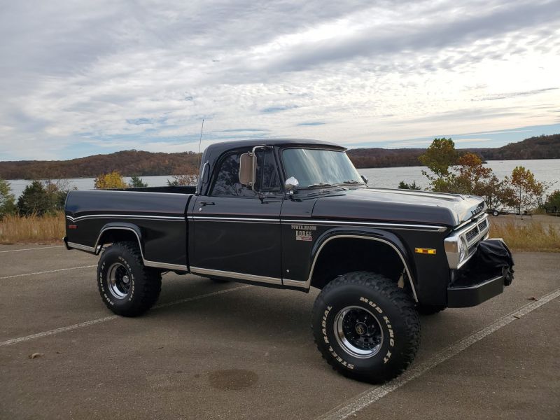 1970 dodge power wagon