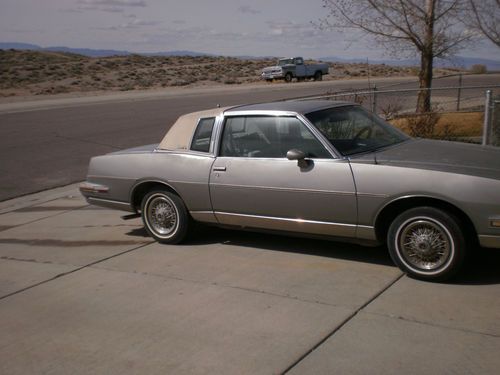 1983 pontiac grand prix brougham coupe 2-door 5.0l