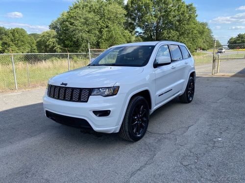 2022 jeep grand cherokee laredo x