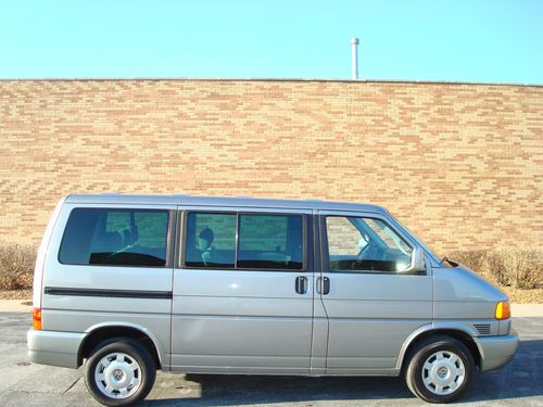 2000 volkswagen eurovan gls! 1 owner! 3rd seat 7 passenger van! no reserve!