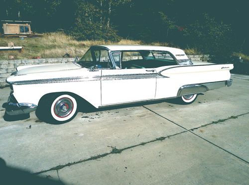 1959 ford 2dr. ht.
