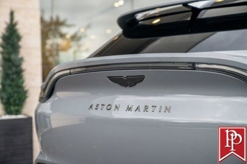 2021 Aston Martin DBX, US $119,950.00, image 2