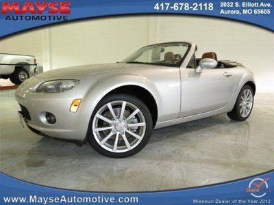 Convertible 2.0l cd clean carfax