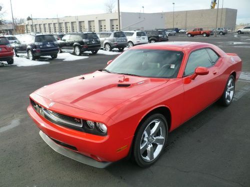 2010 dodge challenger