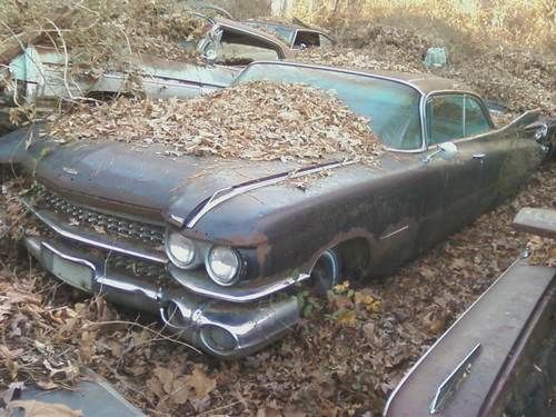 1959 cadillac  2 door hard top  coupe